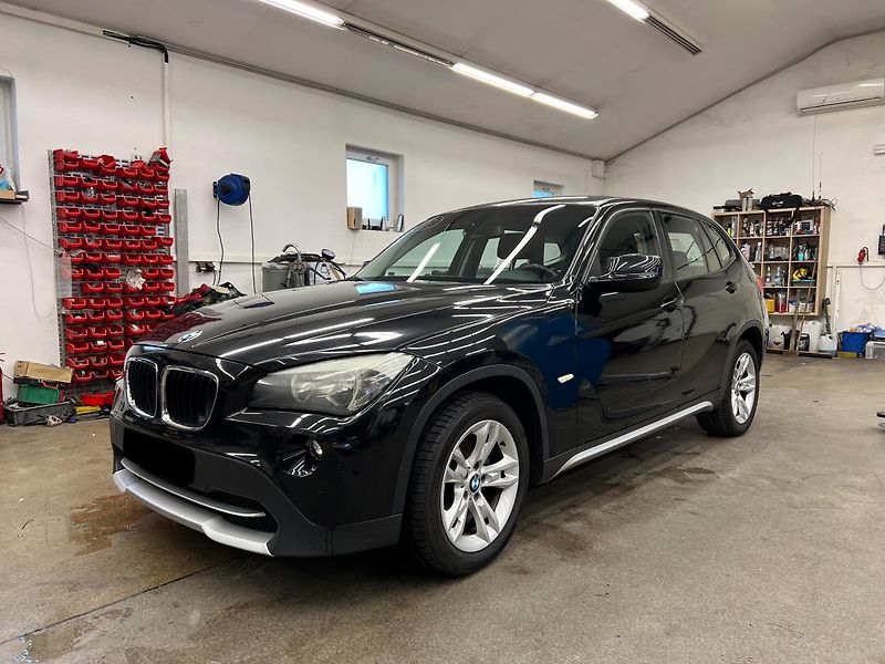 BMW X1 2.0D 18D 105 kW - fotka 3 z 18