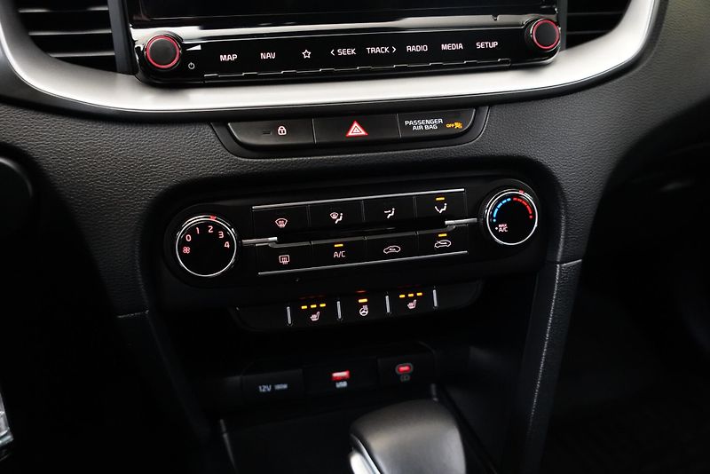 Kia Ceed - fotka 21 z 24