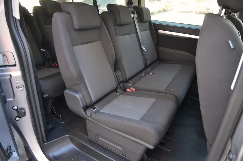 Toyota ProAce Verso (2024) 2.0 D 130kW 8AT / ČR / 8 MÍST - fotka 11 z 32