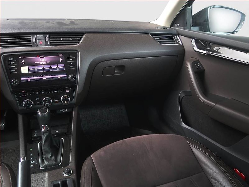 Škoda Octavia (2018) Laurin&Klement 1.8 TSI - fotka 8 z 18
