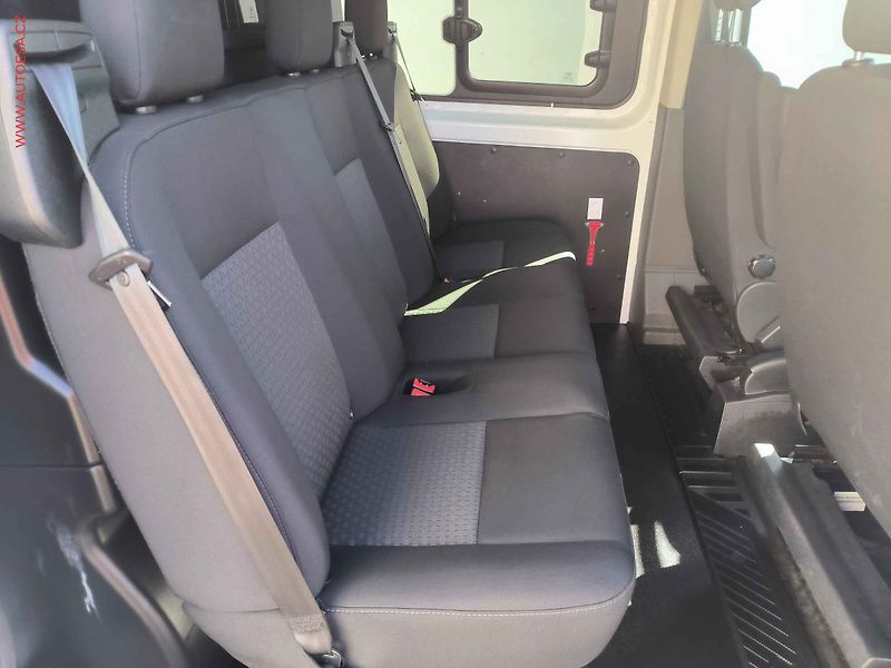 Ford Transit Custom (2020) 2.0TDCi L2H1 5míst, Trend - fotka 11 z 24