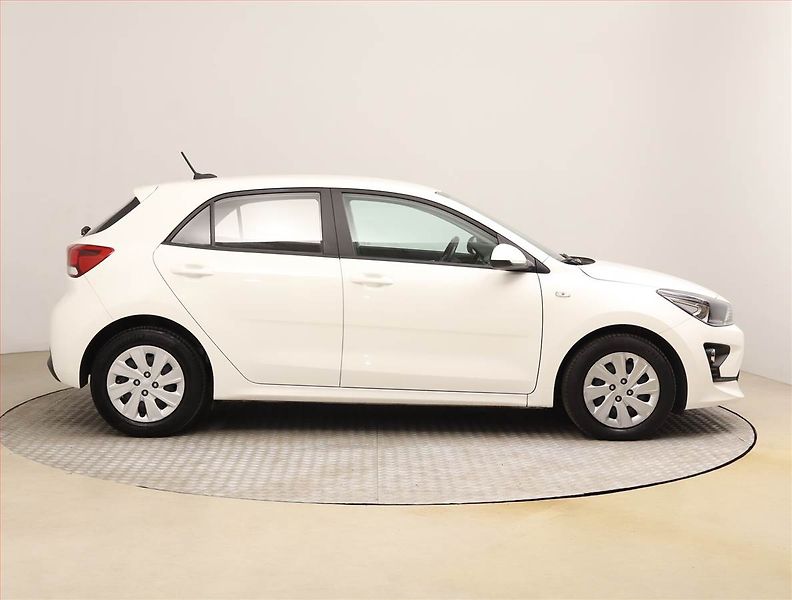 Kia Rio (2023) 1.2 DPI, ČR,1.maj, Serv.kniha - fotka 6 z 16