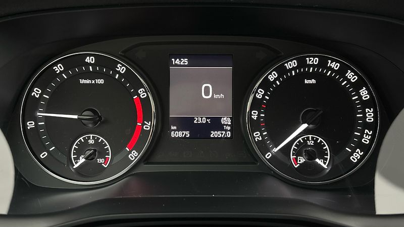 Škoda Octavia 1.0 TSI Active - fotka 10 z 23