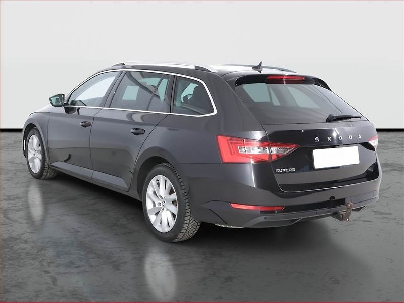 Škoda Superb (2019) 1.5 TSI - fotka 4 z 19