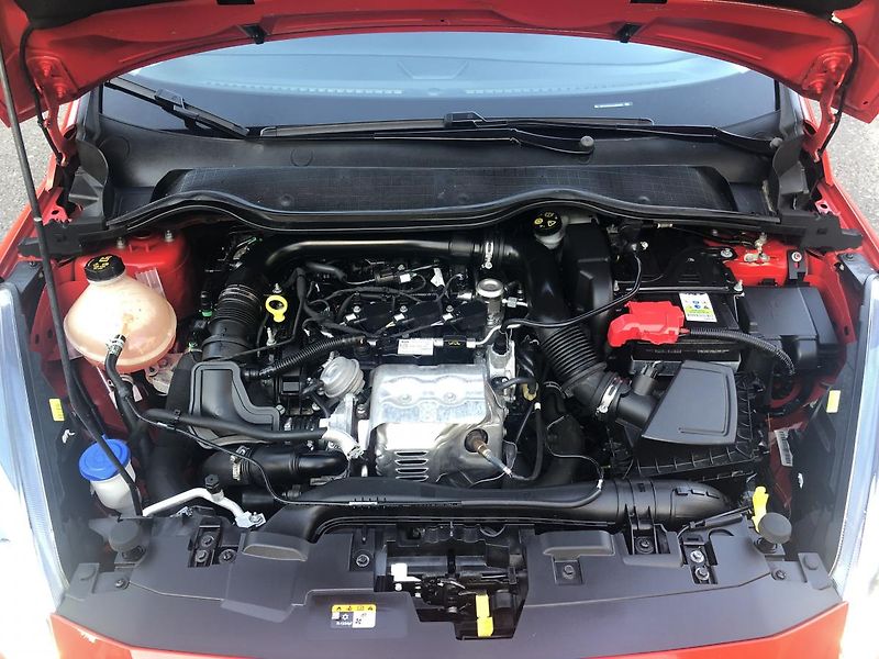 Ford Fiesta (2018) 1,0 NAVI AL kola  - fotka 65 z 69