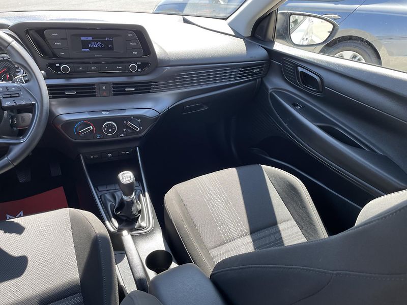 Hyundai Bayon 1,2i/62kW - Comfort Club - fotka 29 z 56