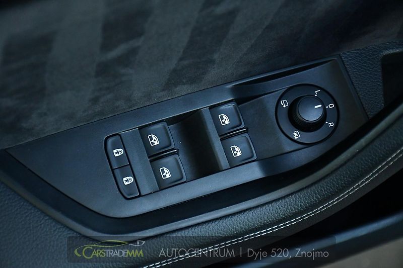 Škoda Superb 2,0TDI SPORTLINE 147KW DSG 4x4 - fotka 24 z 56
