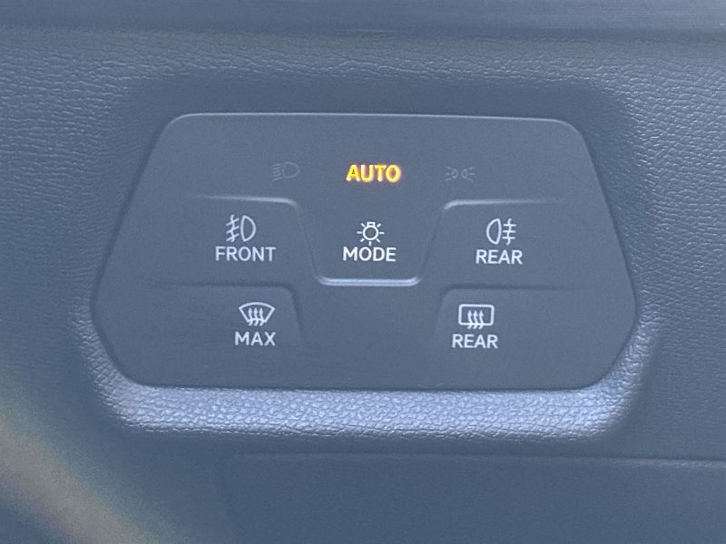 Cupra Formentor (2023) 1.5 TSI DSG - fotka 16 z 30