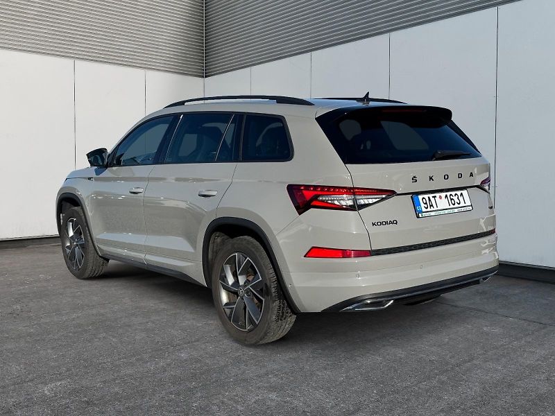 Škoda Kodiaq (2023) SPORTLINE 2.0TDI 147kW DSG 4x4 - fotka 4 z 11