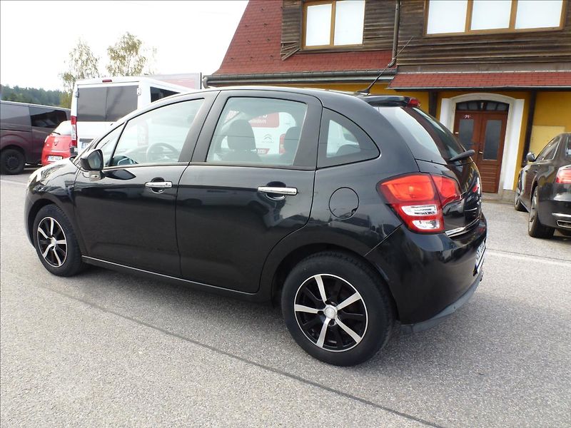 Citroën C3 1,4 i Black Edition - fotka 12 z 48