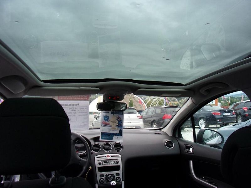 Peugeot 308 sw 1.6 - fotka 16 z 19