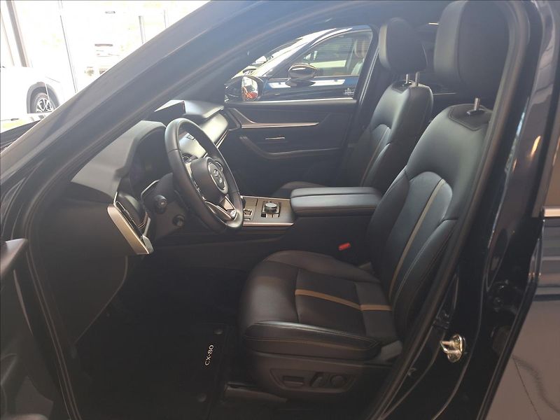 Mazda CX-80 2.5 e-SKYACTIV PHEV 327ps 8AT - fotka 6 z 18