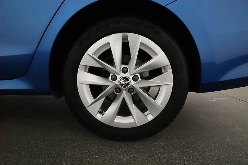 Škoda Octavia (2021) Style 2.0 TDI, Automat, ČR - fotka 20 z 20