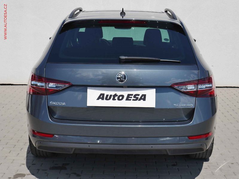 Škoda Superb (2019) 2.0TDi, DSG, webasto - fotka 5 z 24