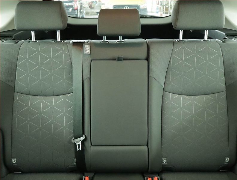 Toyota RAV4 (2022) Business 2.5 Hybrid - fotka 10 z 19