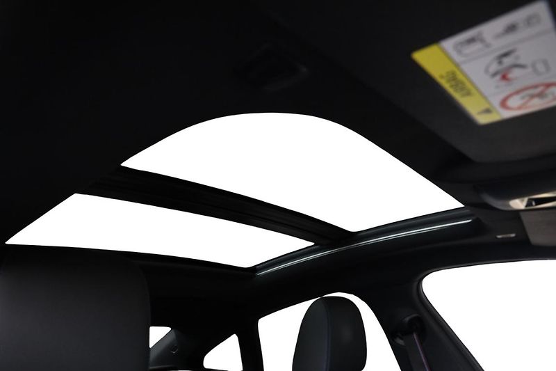 BMW Řada 2 M235i x Drive Gran Coupé - fotka 23 z 25