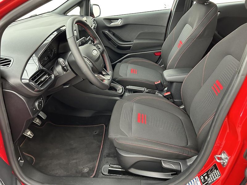 Ford Fiesta 1.0 l Active Ecoboost - fotka 19 z 26