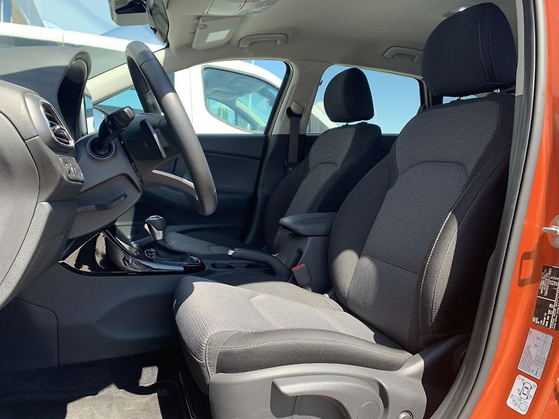 Hyundai i30 WG FAMILY 1.5 T-GDi 103kW DCT - fotka 19 z 29