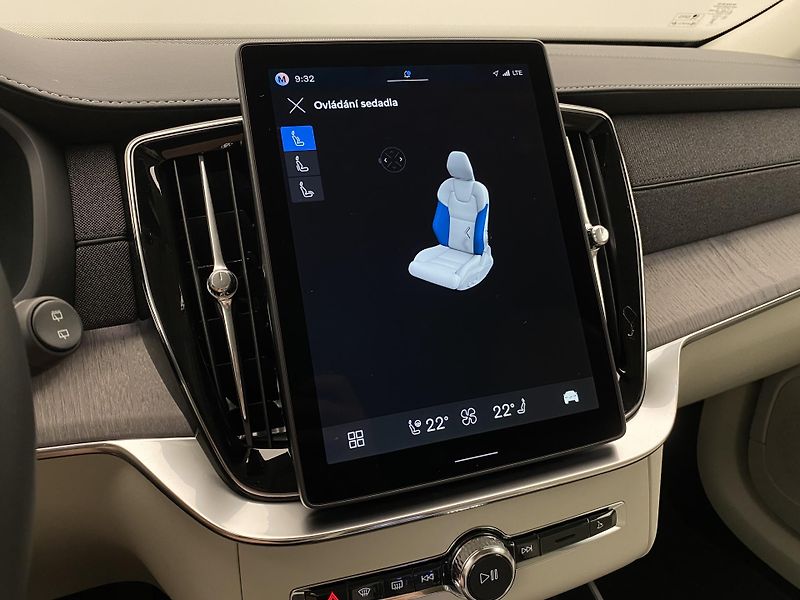 Volvo XC90 (2026) T8 AWD RECHARGE BRIGHT PLUS 7m - fotka 66 z 71