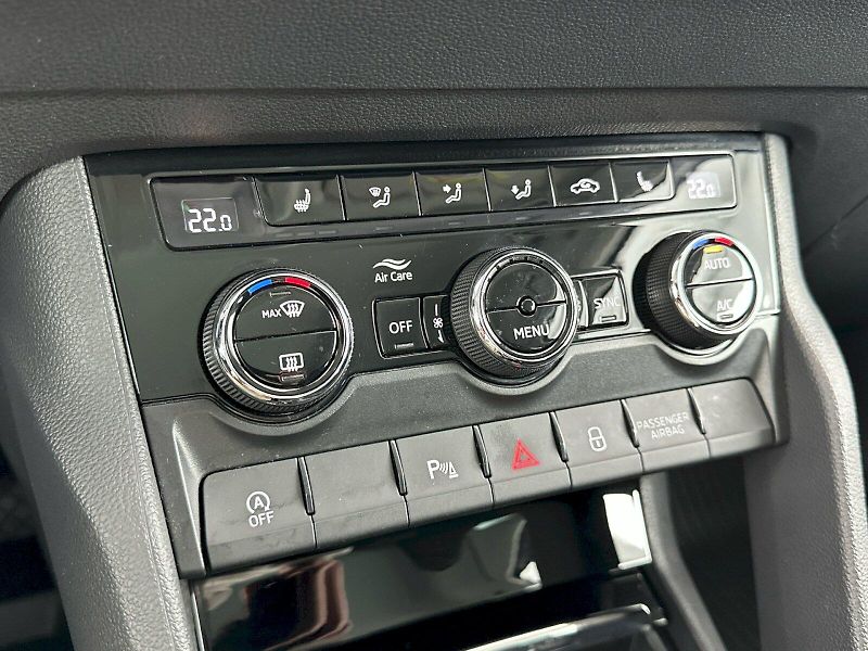 Škoda Karoq (2024) DSG 1.5TSI 110kW Selection Fre - fotka 20 z 30