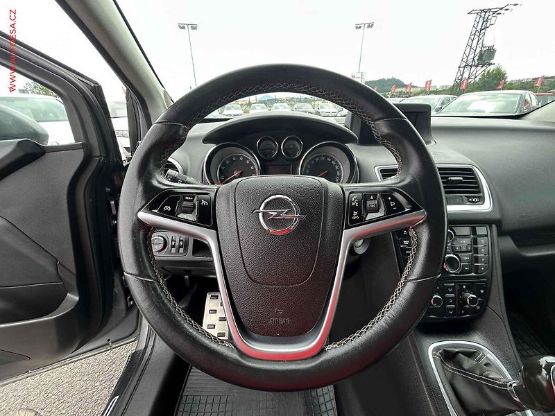 Opel Meriva (2015) 1.4T, AC, TZ - fotka 12 z 16