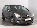 Peugeot 5008 (2012) Allure 1.6 HDi, Navi, Tempomat - náhled 1