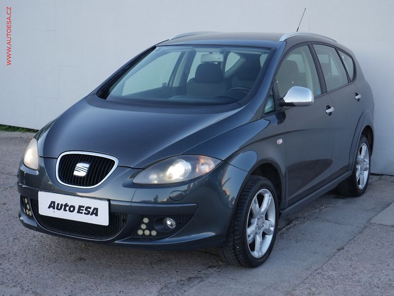 Seat Altea (2008) 2.0 TDi 4x4, ČR, AC, tempo - fotka 3 z 15