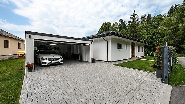 Montovanou garáž Gardeon si naprojektujete dle vašich potřeb a možností i z pohodlí domova., zdroj: GARDEON