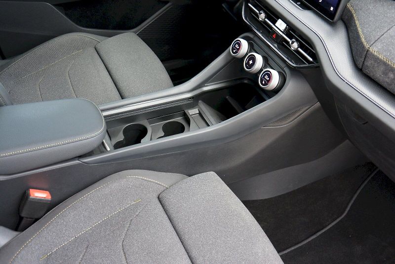 Škoda Kodiaq (2025) 2.0 TDI 142 kW 4x4 Selection D - fotka 14 z 26