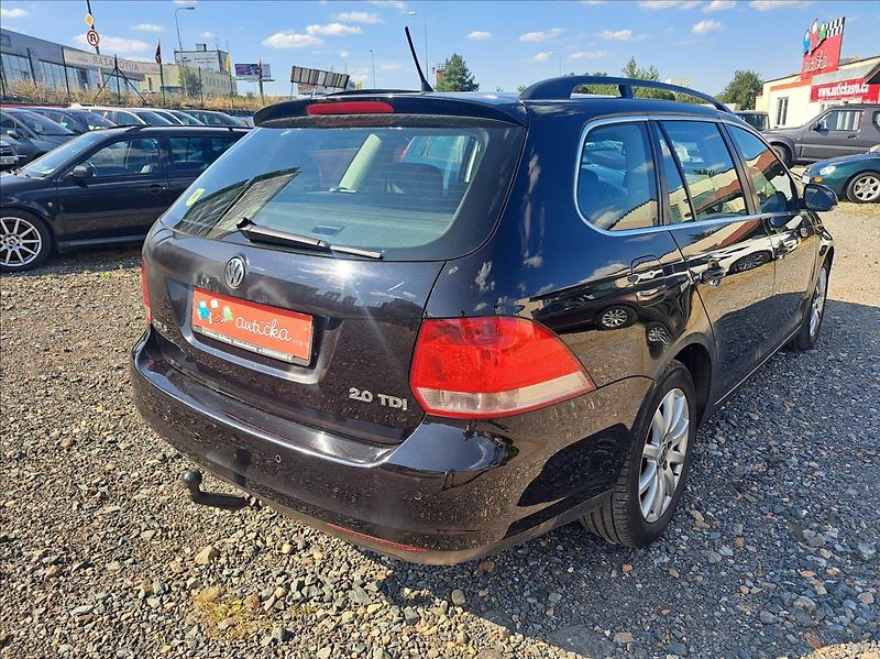 Volkswagen Golf 2,0   TDi 1MAJ*Tažné*Rozvody - fotka 6 z 34