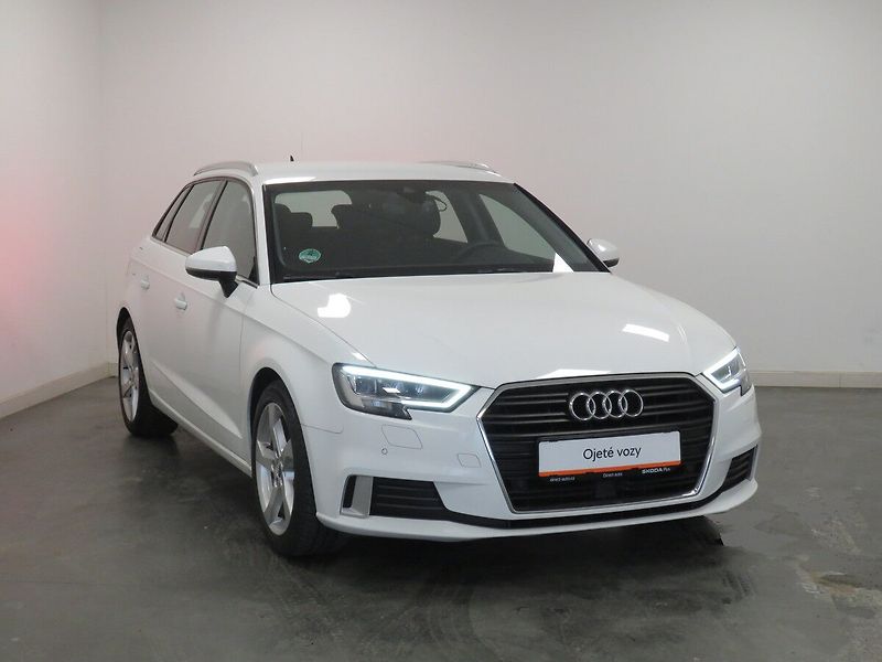 Audi A3 - fotka 8 z 23