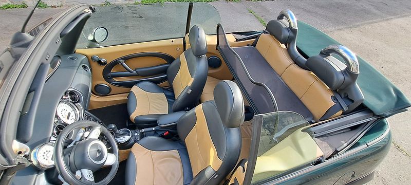 Mini Cooper (2006) - fotka 23 z 36