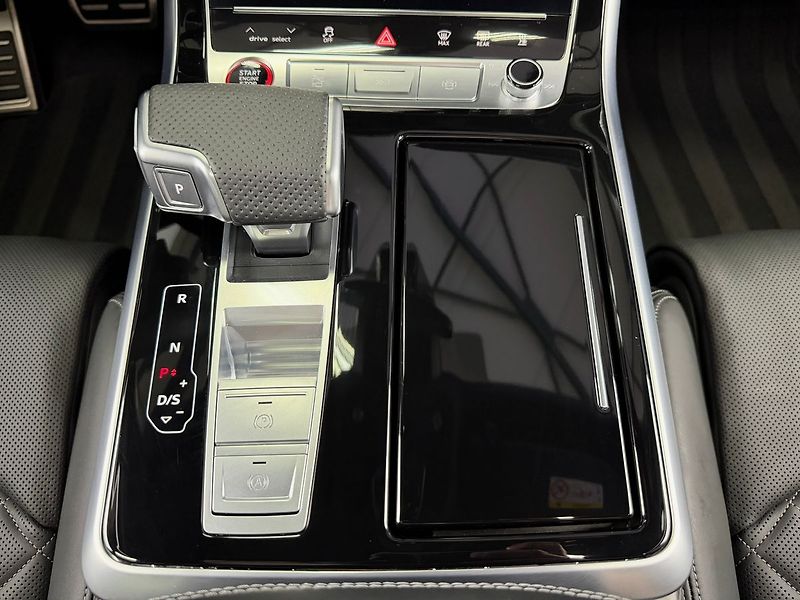 Audi SQ7 TFSI QUATTRO, WEBASTO, MASÁŽE, - fotka 28 z 38