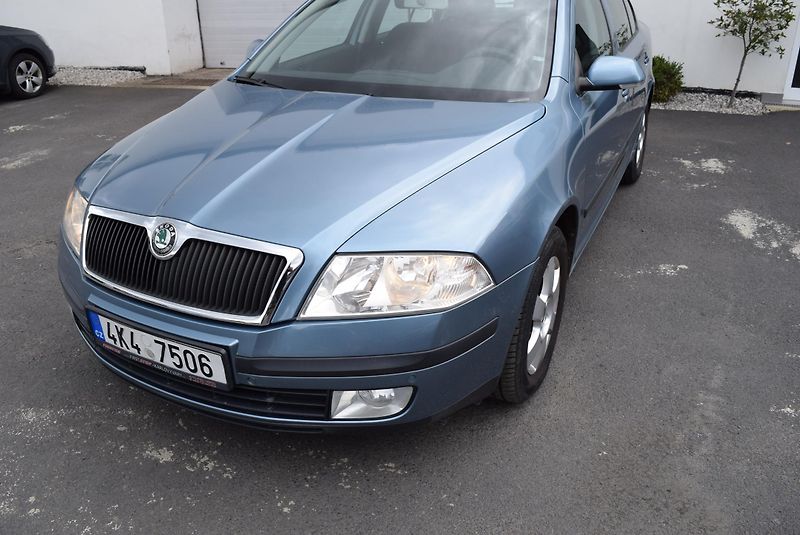 Škoda Octavia (2008) 1.8TSI 118kwELEGANCE KLIMA ALU - fotka 2 z 44