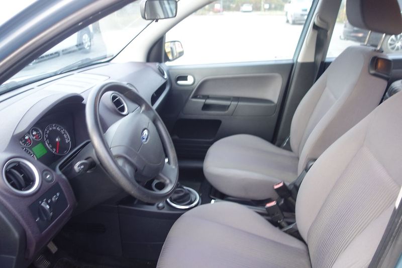 Ford Fusion 1,4i NAJ.100000km STK07/2028! - fotka 15 z 30
