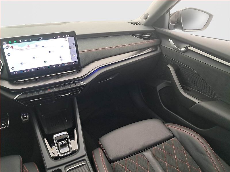 Škoda Octavia (2025) RS 2.0 TSI - fotka 8 z 23