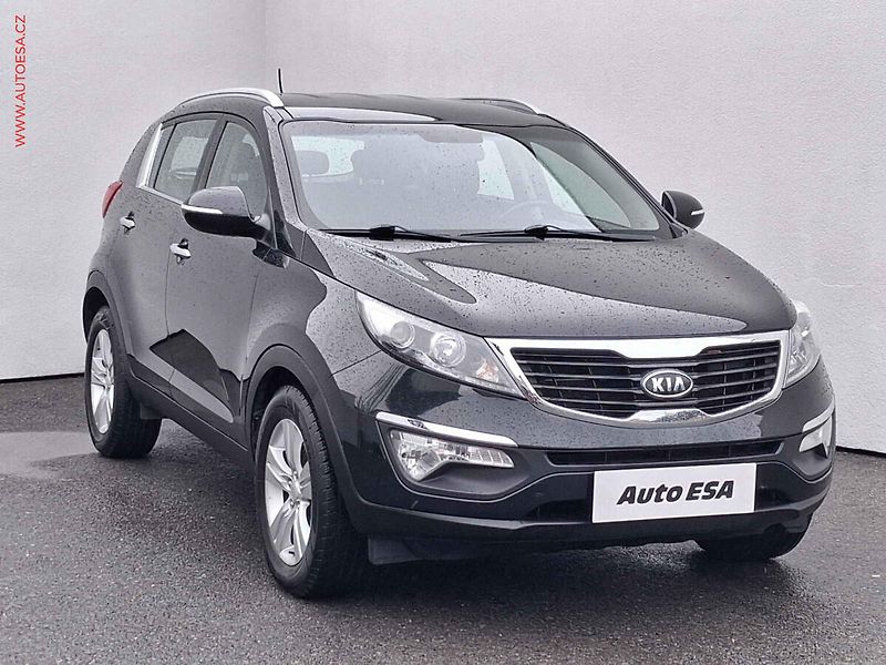 Kia Sportage (2012) 1.6 GDi, AC, park. čidla - fotografie inzerátu