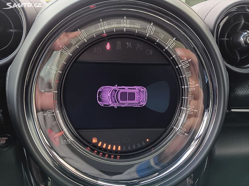 Mini Countryman 2.0D  S WORKS 4X4 - fotka 20 z 26