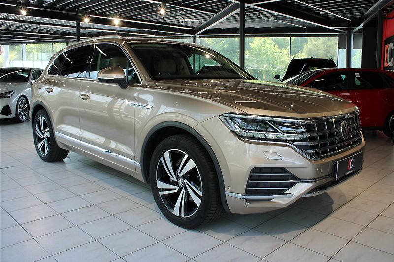 Volkswagen Touareg V6 TDi 210kW 4MOTION ACC/DYN/N - fotka 1 z 38