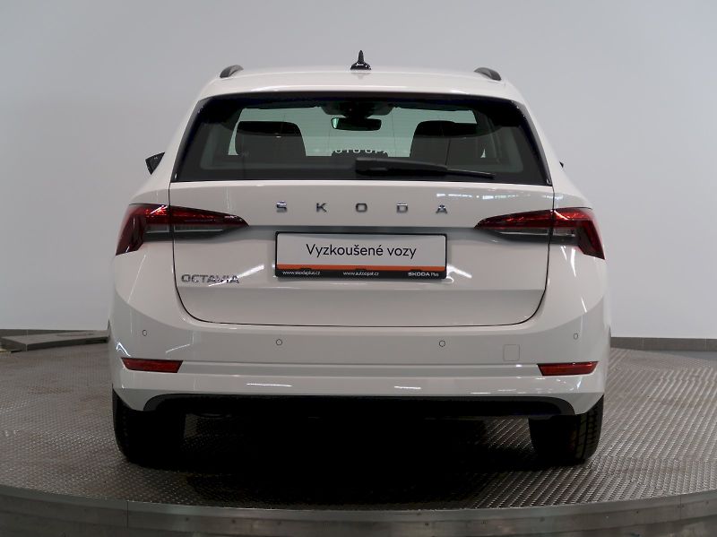Škoda Octavia (2024) AMBITION 1.5TSI 110KW - fotka 9 z 36