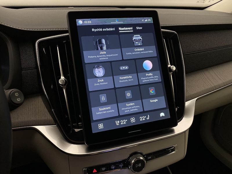 Volvo XC90 T8 AWD RECHARGE BRIGHT PLUS 7m - fotka 50 z 67