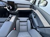 Volvo XC90 T8 AWD / 360 / kola/ REZERVACE - náhled 15