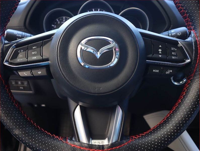 Mazda CX-5 (2018) Revolution 2.5 Skyactiv-G - fotka 24 z 24