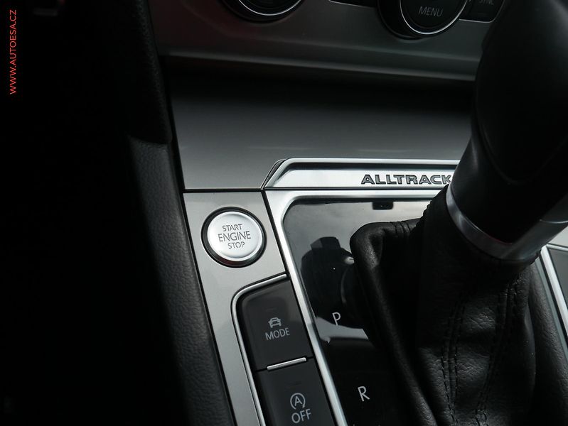 Volkswagen Passat (2017) 2.0TDi, ČR, DSG, navi, LED - fotka 22 z 23