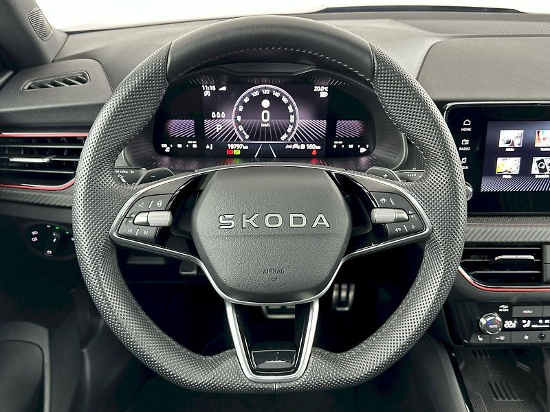 Škoda Kamiq (2025) DSG 1.0TSI 85kW Monte Carlo - fotka 9 z 32