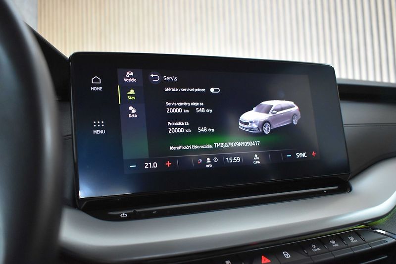 Škoda Octavia 2.0 TDI DSG*ACC*BLIS*CARPLAY* - fotka 29 z 37