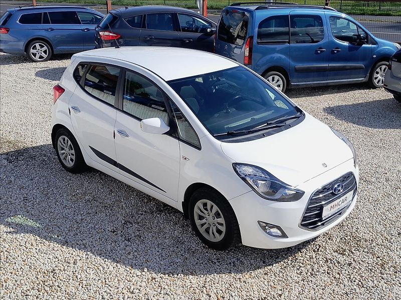 Hyundai ix20 1.6i 16V - fotka 1 z 53