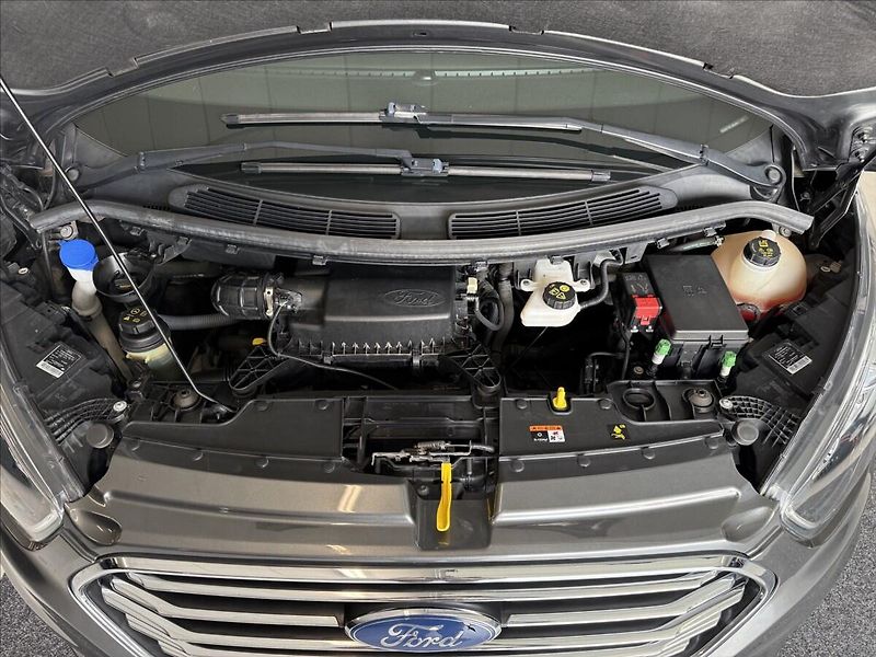 Ford Tourneo Custom 2,0 Long,96kW,po servisu - fotka 24 z 30