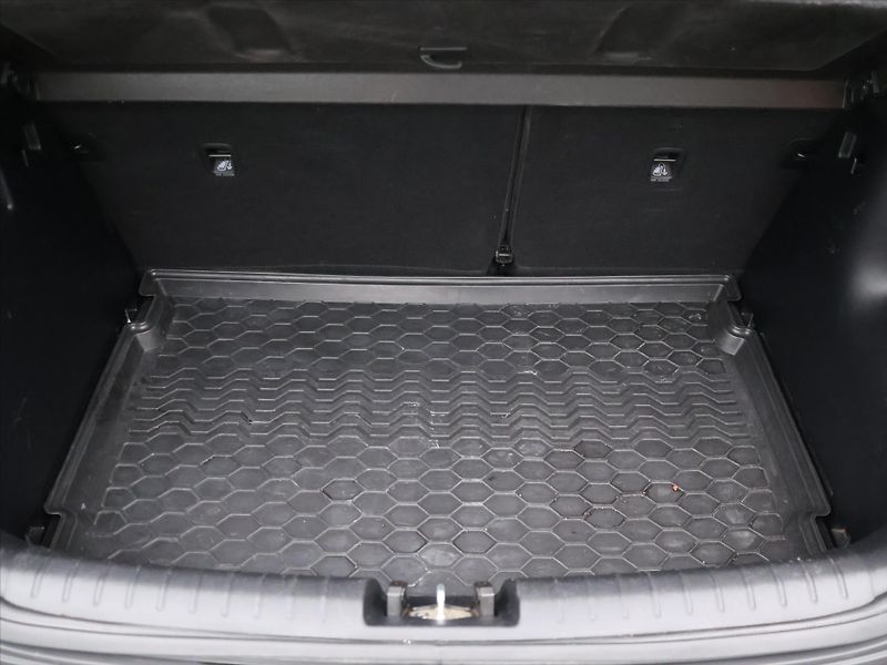 Kia Stonic 1,3 CVVT 61kW CZ Comfort - fotka 10 z 33