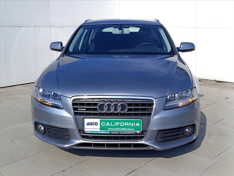 Audi A4 Avant 2,0 TDi Quattro Aut. Kli - fotka 3 z 30